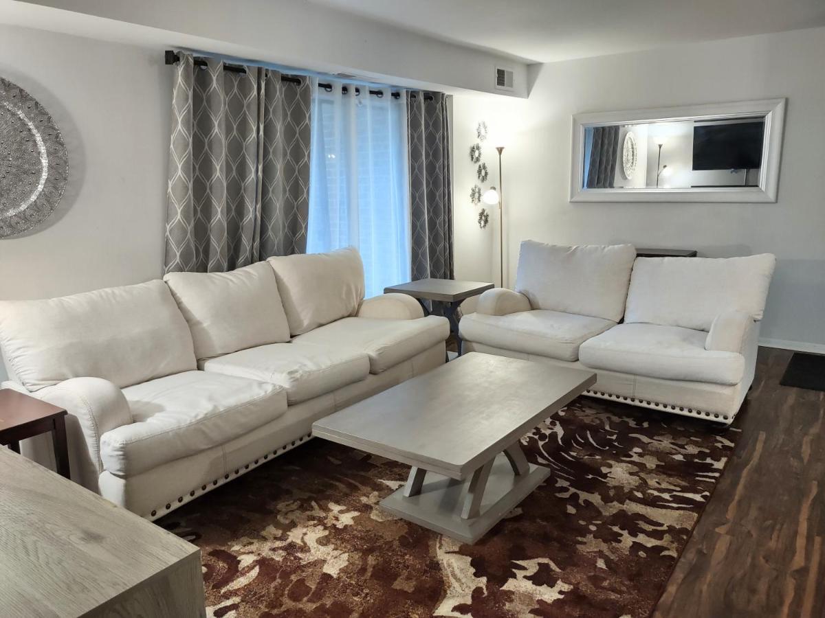 Charming Condo In Central Роли Экстерьер фото