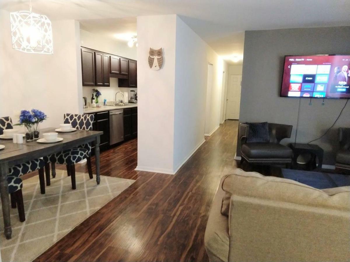 Charming Condo In Central Роли Экстерьер фото